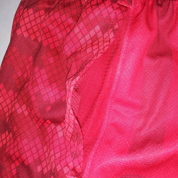 Nike elite basketball shorts. New. Kids Sizes - Picture 4 of 8